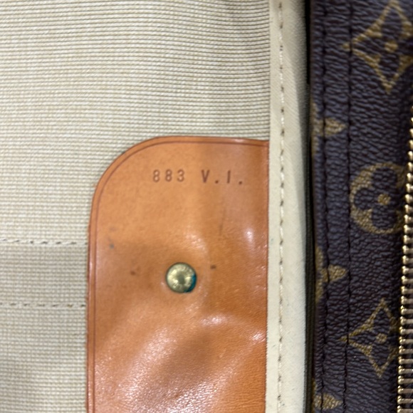 Louis Vuitton Monogram Sirius 60 Luggage - Picture 4 of 11